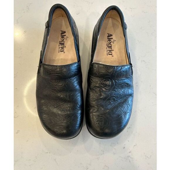 Alegria Keli Black Leather Slip-On Wedge Heel Comfort Work Shoes - Picture 2 of 7